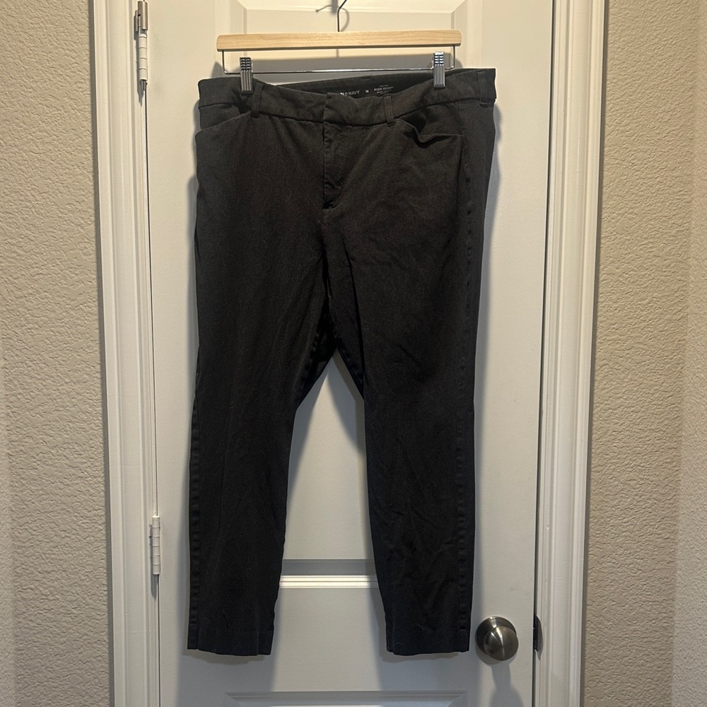 Old Navy High-Rise Pixie Skinny Pants - Dark Gray